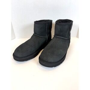 Size 8 - Authentic UGG Classic‎ Mini II BLACK 1016222 Women's Soft Boots